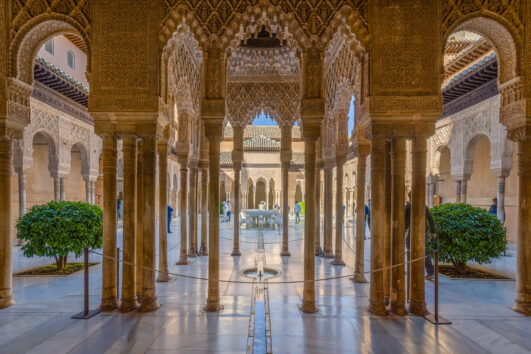 Visita guiada a la Alhambra diurna -Únete - wanderlust Granada Tour