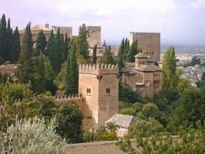 Free Alhambra areas - wanderlust Granda tours